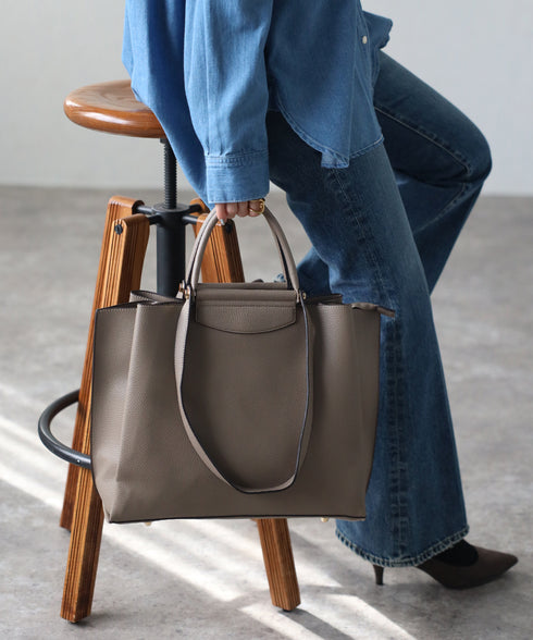 【人気商品】2WAYバーハンドルトートバッグ 17-1135